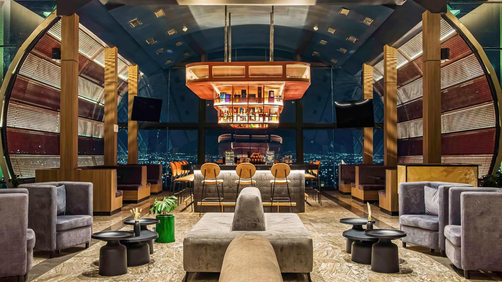 Hilton Hotel 5*